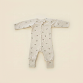 baby romper 1.0 TOG warm white warm background